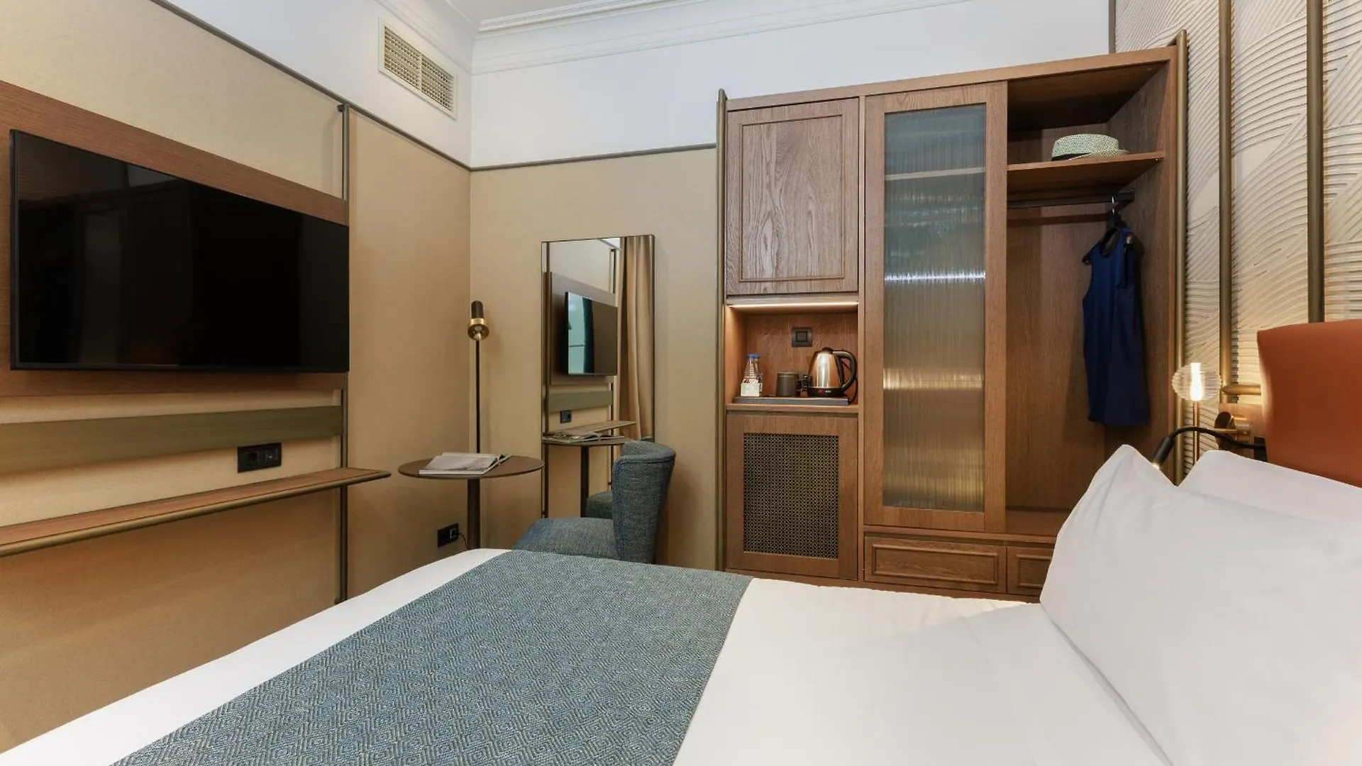 Hotel Medinaceli New Reopening 2025 Barcelona Spain
