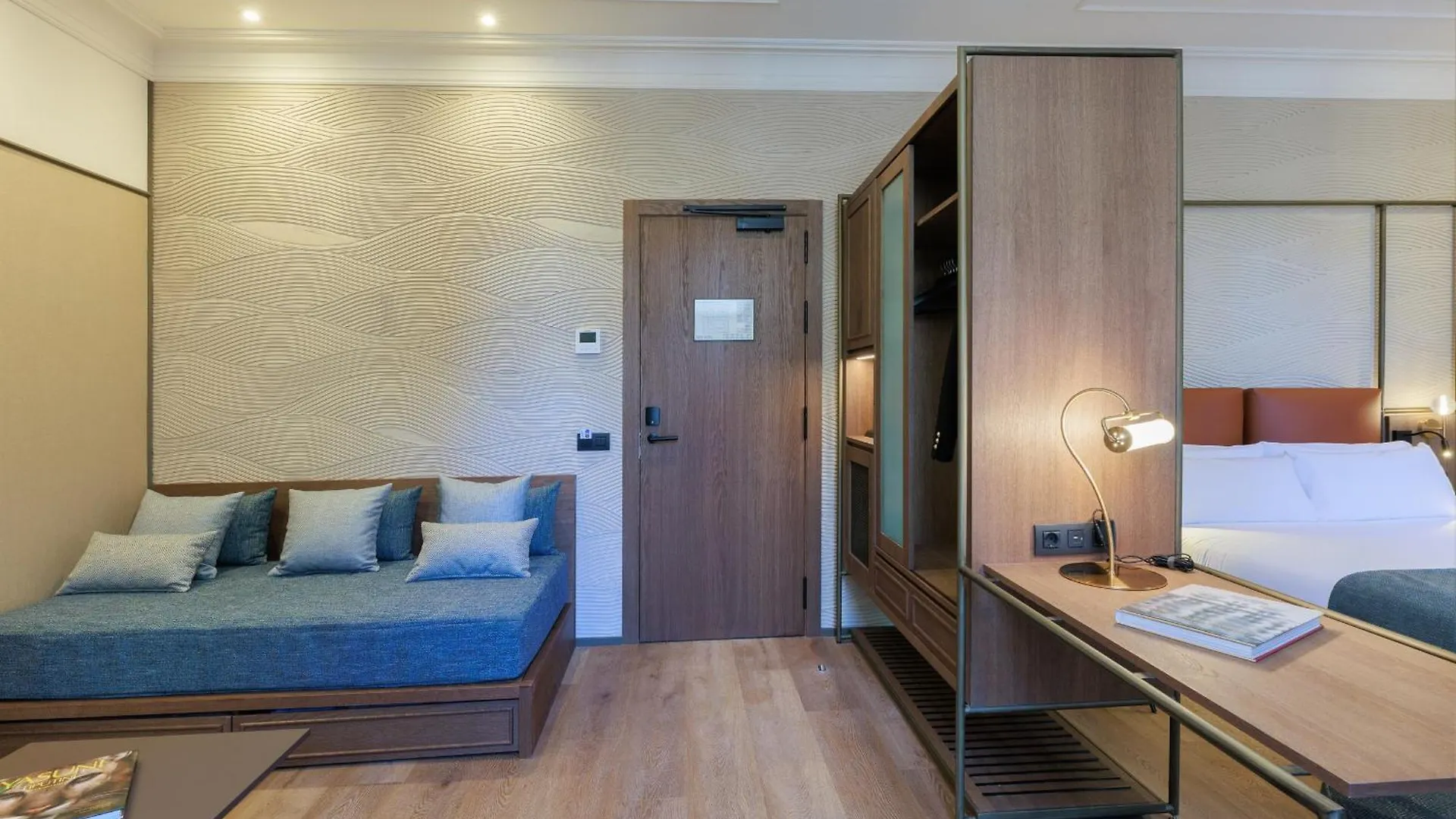 Hotel Medinaceli New Reopening 2025 Barcelona 4*,  Spain
