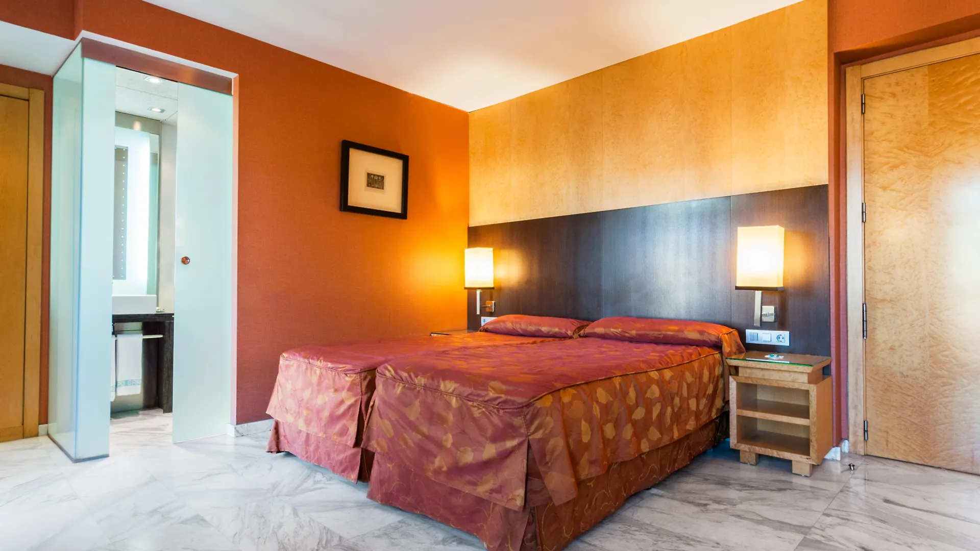 Hotel Medinaceli Barcelona 4*,